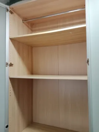 Armario PAX Ikea Madera y Cristal