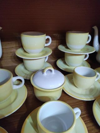 Juego de café porcelana blanco y amarillo