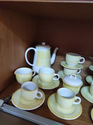 Juego de café porcelana blanco y amarillo