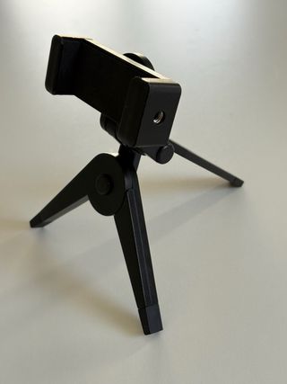 Tripod pieghevole slim e clip per smartphone