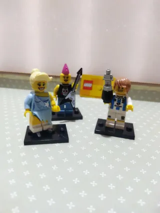 3 Minifigure Lego