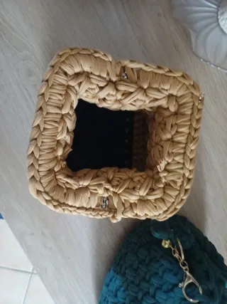 2 Clutch beige e verde acqua