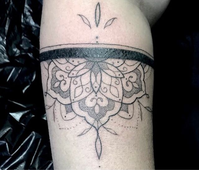 Tatuajes decorativas/mandalas