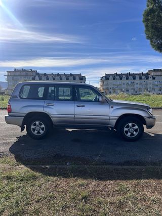 Toyota Land Cruiser 100 1998
