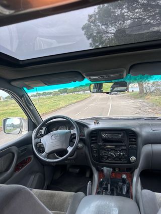Toyota Land Cruiser 100 1998