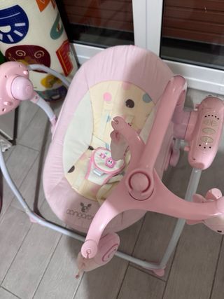 Dondolo elettronico per neonati