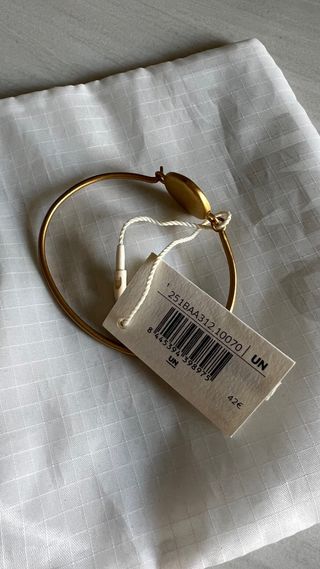 Pulsera Bimba y Lola dorada con blanco