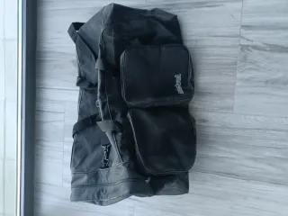 Bolsa de deporte Mistral negra