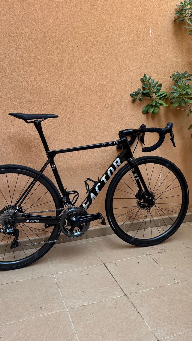 Bici carretera Factor O2 VAM