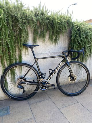 Bici carretera Factor O2 VAM