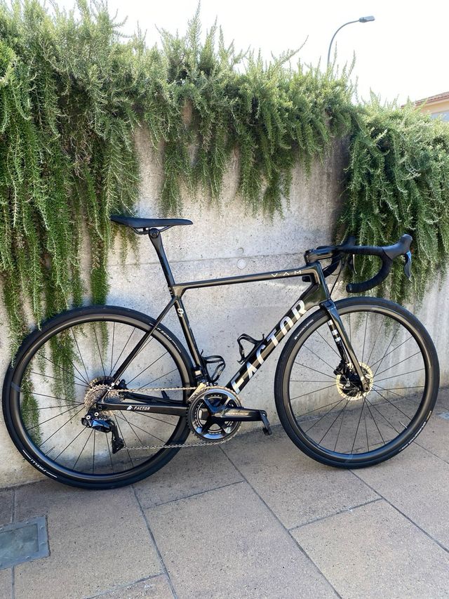 Bici carretera Factor O2 VAM