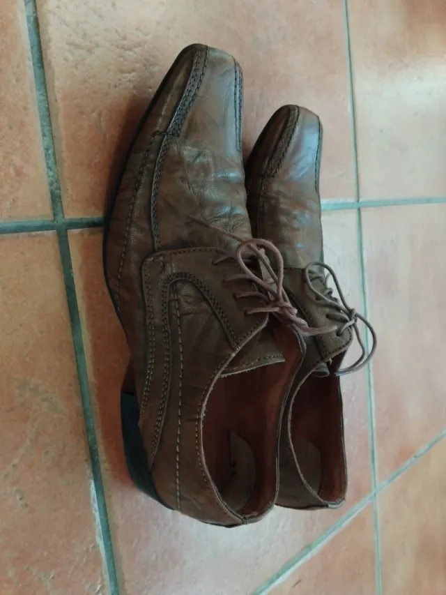 Zapatos de vestir de hombre marrones