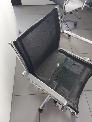 Sedia ufficio girevole con ruote