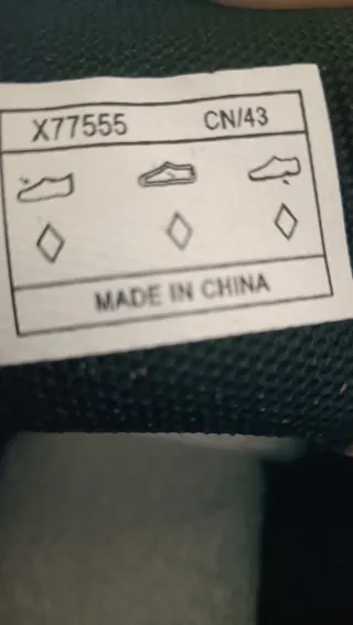 Botas marrones con cremallera