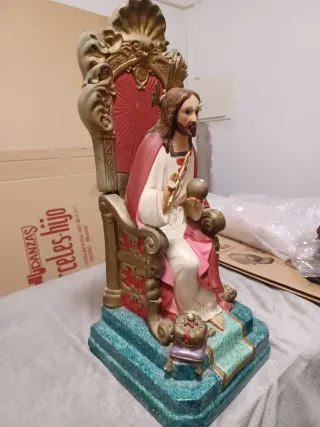 SAGRADO CORAZÓN DE JESÚS  ENTRONIZADO DE 58 CM