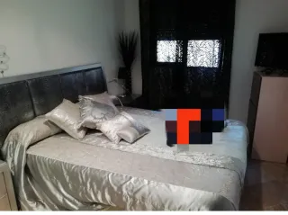 Colcha y funda cojín Pablo Paniker