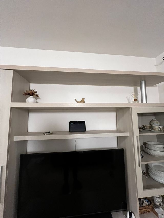 Parete attrezzata componibile in legno