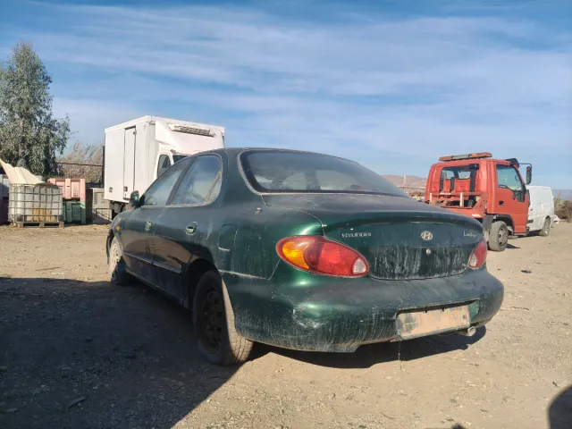 Despiece Hyundai lantra  1.6