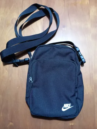 Bandolera Nike Negra
