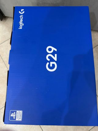 Volante e pedaliera Logitech G29