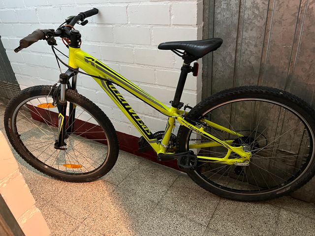 Bicicleta Specialized Hardrock V 650b