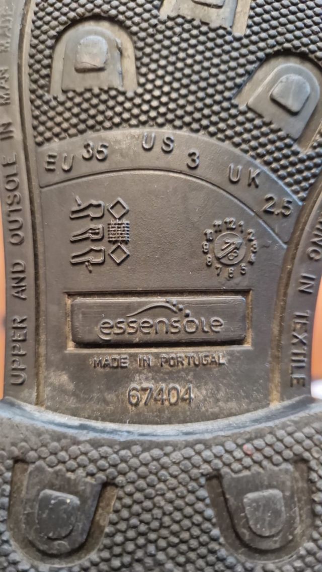 Conjunto equitación niña negro y rojo