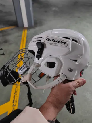 Casco Hockey Infantil Profesional Bauer