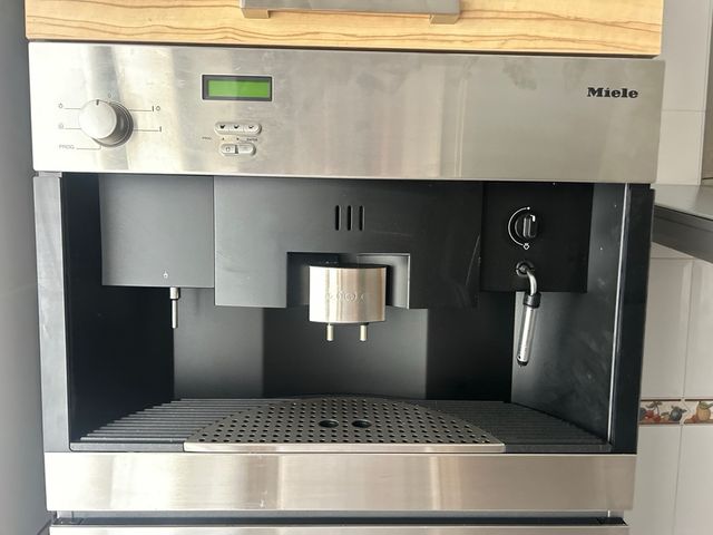 Cafetera Miele Nueva