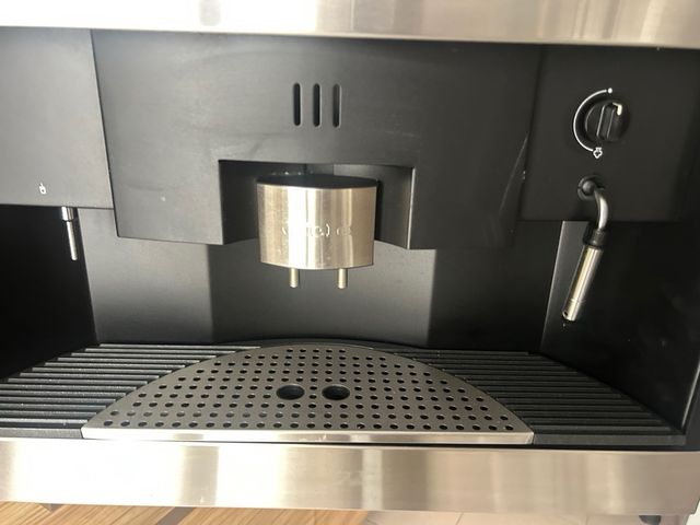 Cafetera Miele Nueva