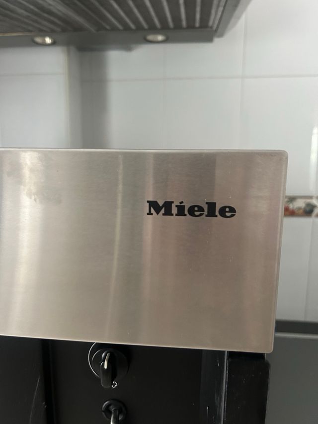 Cafetera Miele Nueva