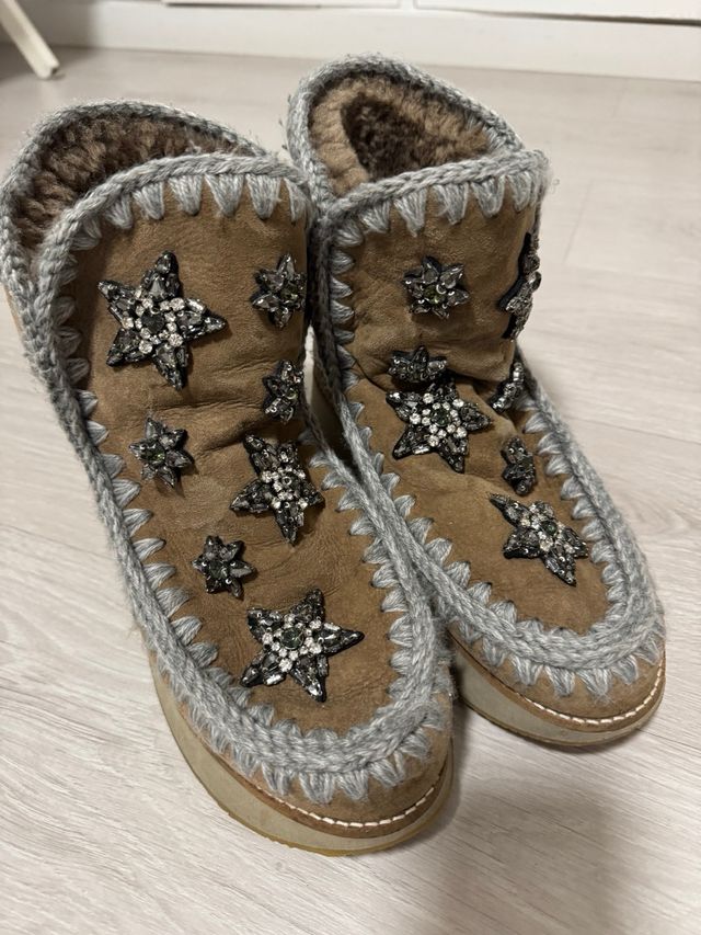 Botines Mou Eskimo con estrellas Strass.