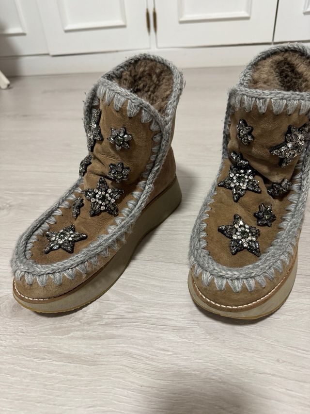 Botines Mou Eskimo con estrellas Strass.