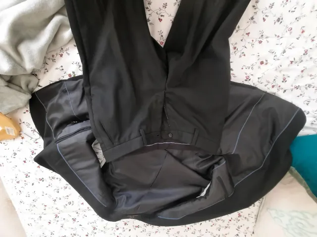 Traje de hombre negro talla 38/46