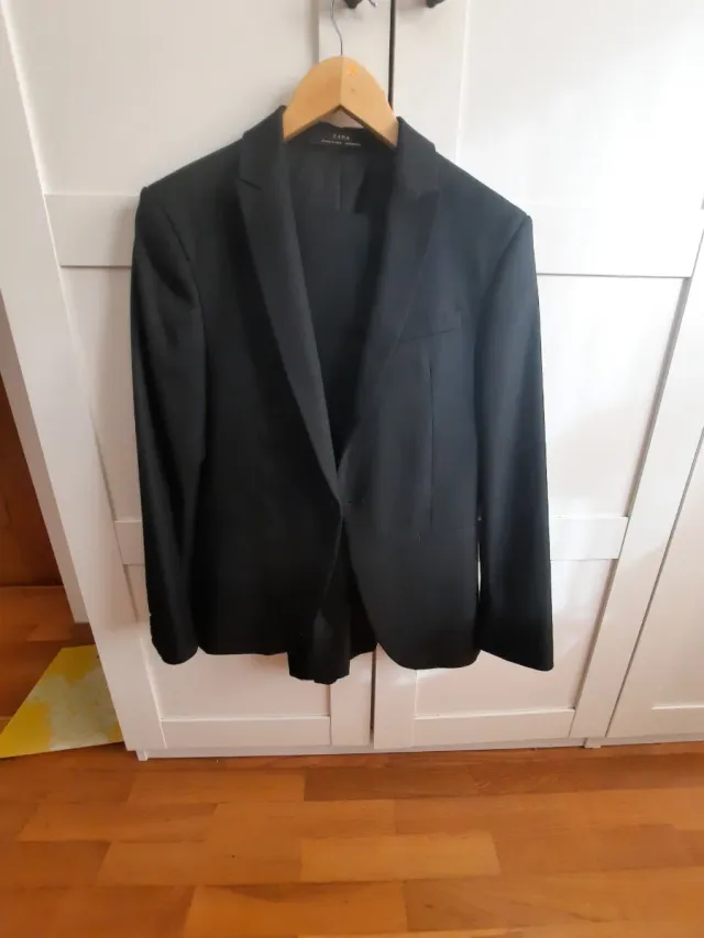 Traje de hombre negro talla 38/46