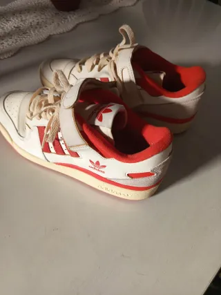 Adidas Forum 84 low Rojas Talla 42 2/3
