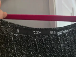 Vestido de fiesta plateado y negro