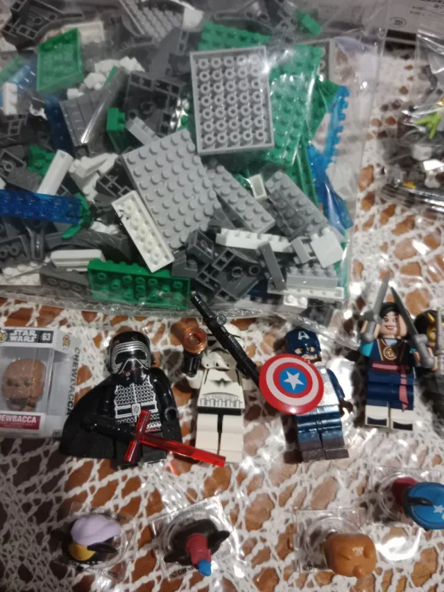 Figure da collezione in stile Lego