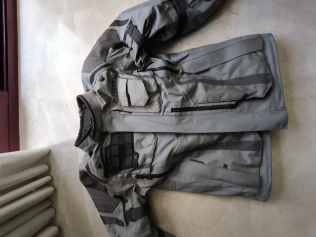 Chaqueta Klim Badlands Pro Goretex Moto