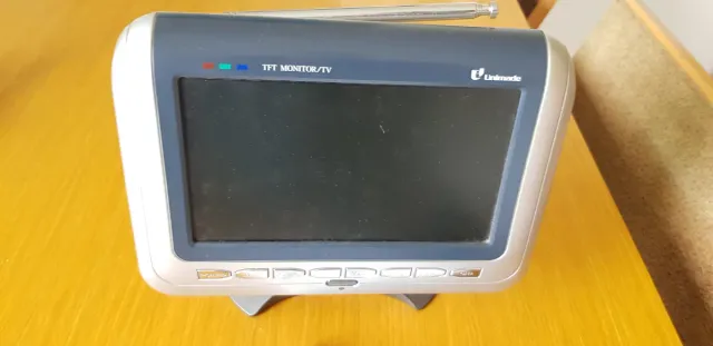 Monitor TFT Unimade Azul/Plata