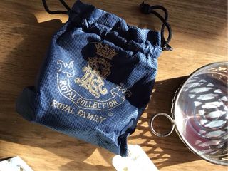 Sottobottiglia Royal Family Sheffield