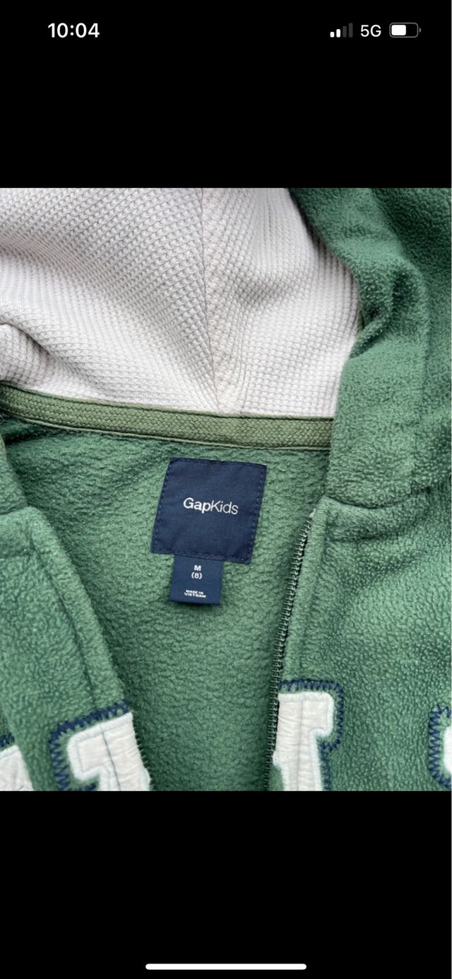 Sudadera Gap con cremallera y capucha