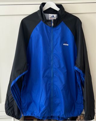 Chubasquero/Cortavientos Adidas Azul y Negro