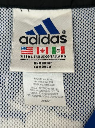 Chubasquero/Cortavientos Adidas Azul y Negro