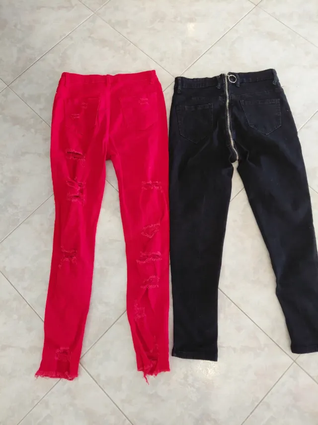 Pantaloni ragazza strappati tg M