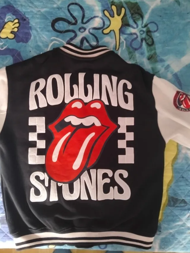 Chaqueta Rolling Stones niño Zara talla 11-12 años