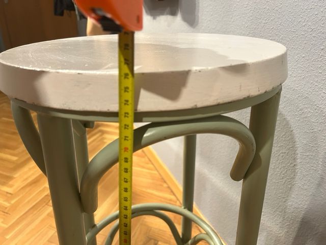 Banqueta alta madera y metal verde/blanca