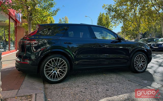 PORSCHE Cayenne EHybrid Platinum Edition
