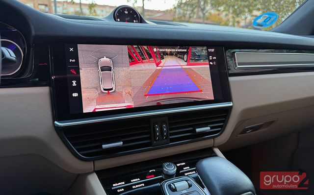 PORSCHE Cayenne EHybrid Platinum Edition