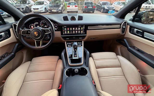 PORSCHE Cayenne EHybrid Platinum Edition