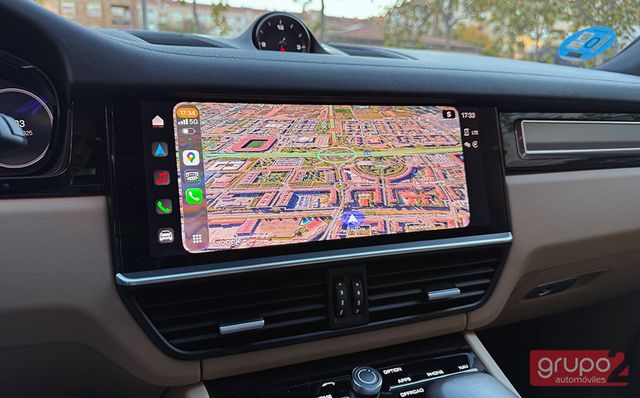 PORSCHE Cayenne EHybrid Platinum Edition